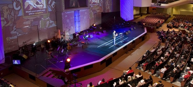 megachurch