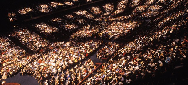 megachurch